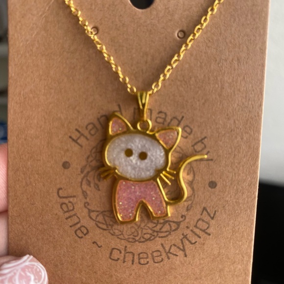 Charming Gold and Pink Cat Necklace Pendant - Picture 1 of 4